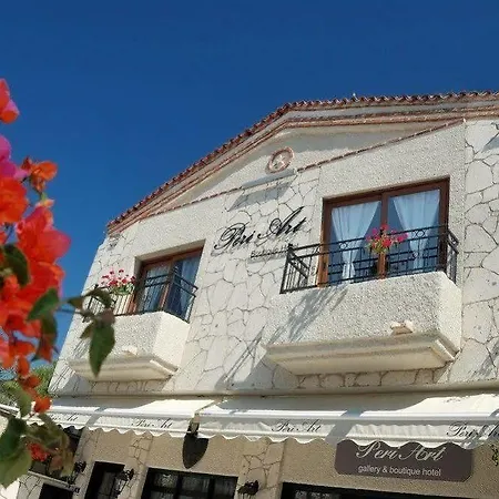 Peri Art מלון 2*