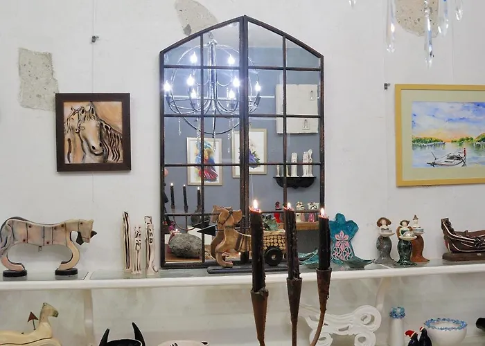 מלון Peri Art 2*