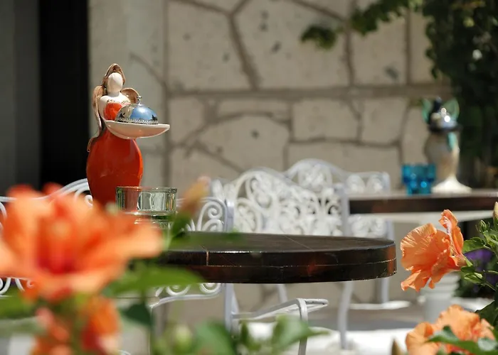 Peri Art אלאקאטי