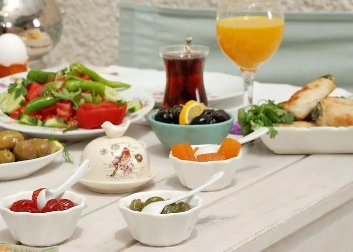 Peri Art 2* אלאקאטי