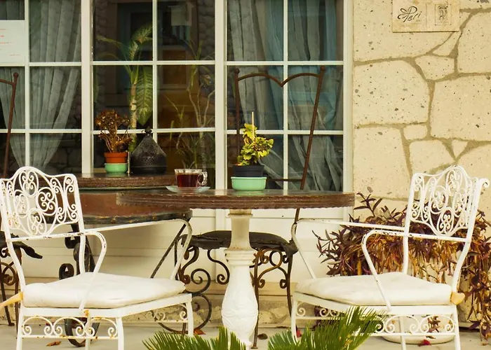 Peri Art אלאקאטי